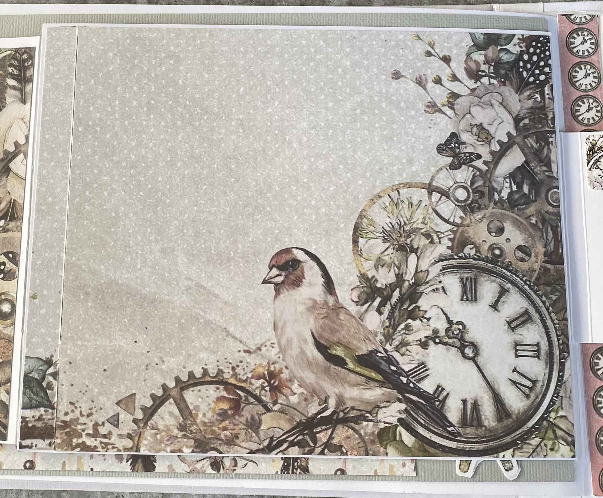 Photo Mini Album - Perfect Keepsake for Your Memories - RINA CRAFT CREATIONS