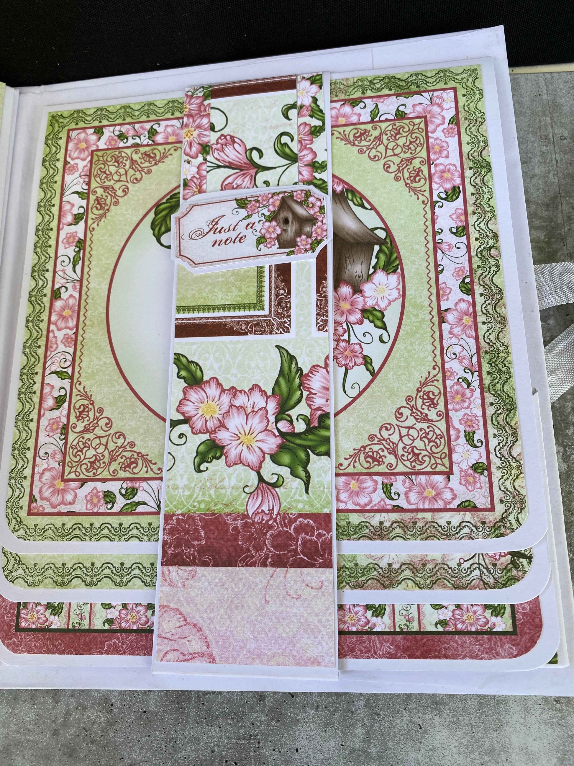 Photo Mini Album - Ideal Keepsake for Cherished Memories - RINA CRAFT CREATIONS