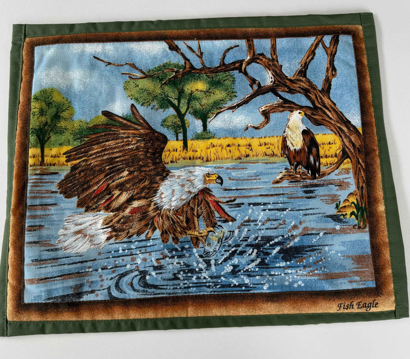 PLACE MATE SET OF 8 with green backing