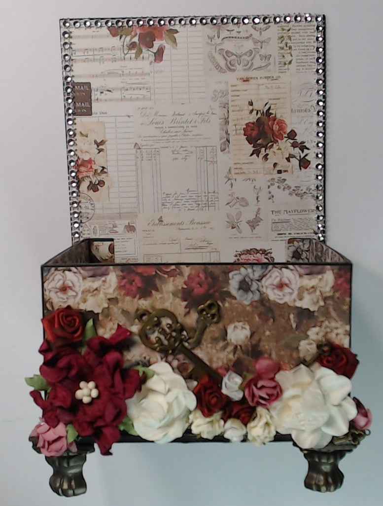 Photo Mini Album Box for Cherished Memories - RINA CRAFT CREATIONS