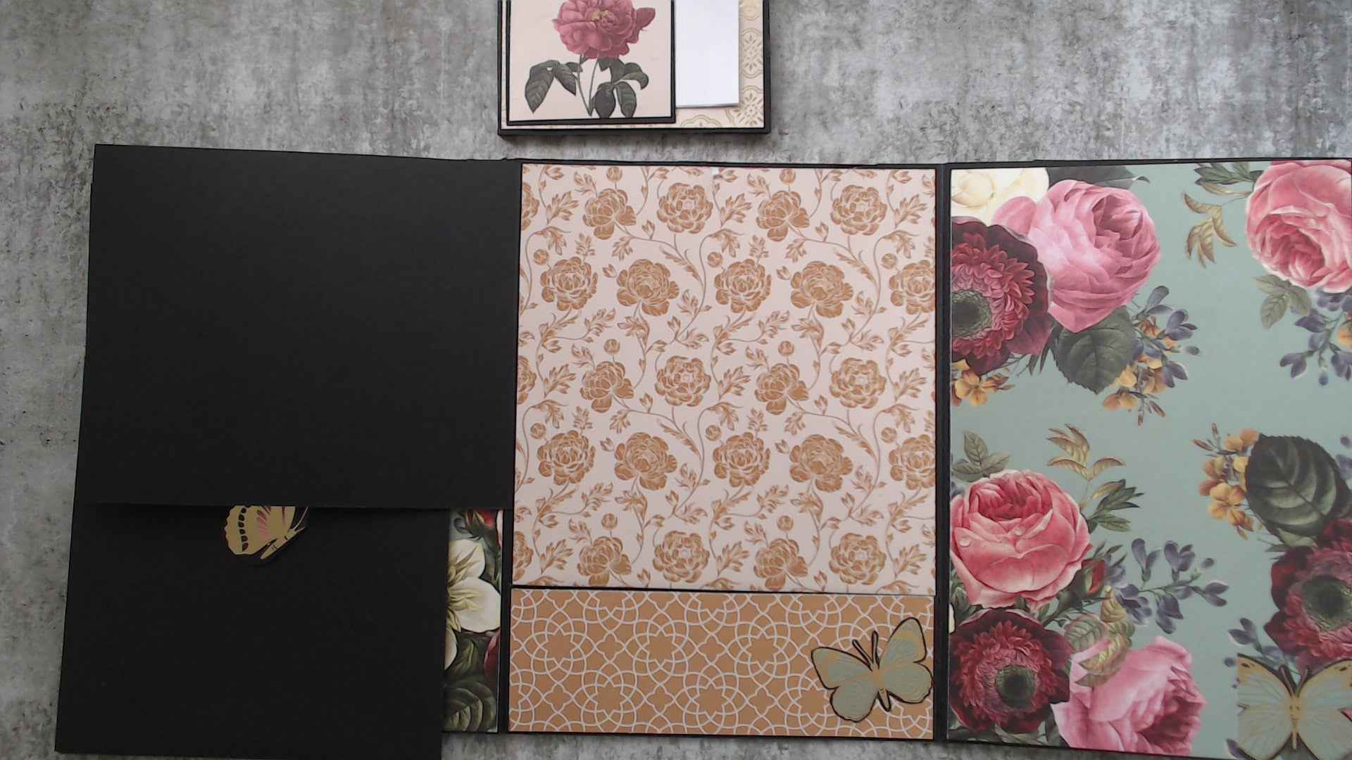 Photo Folio Display - Elegant Solutions for Showcasing Your Memories - RINA CRAFT CREATIONS