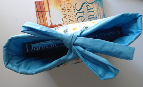 BOOK SLEEVE
