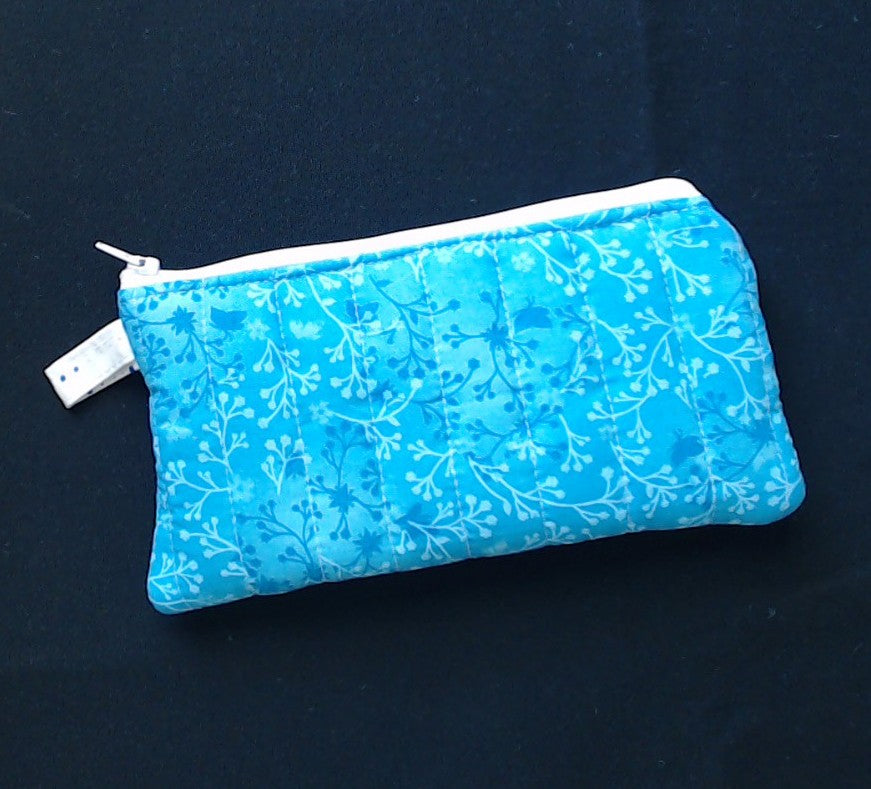 Glasses / pencil case